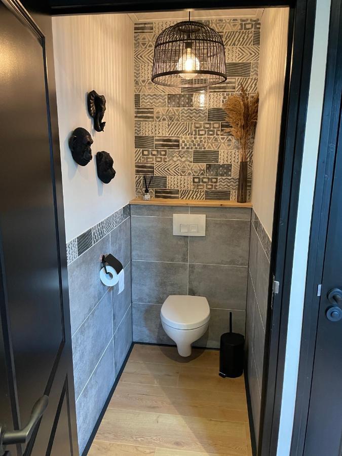 De Heerlykheid Wemeldinge, Vlak Bij Strand En Bos, Ruime Vakantiewoning Met Eigen Patio In De Karakteristieke Dorpsstraat Zewnętrze zdjęcie